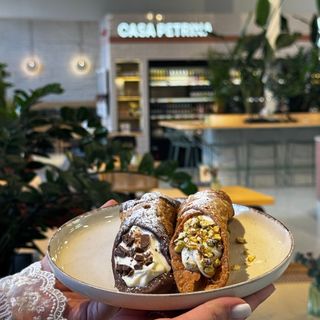 Cannoli cu ciocolata
