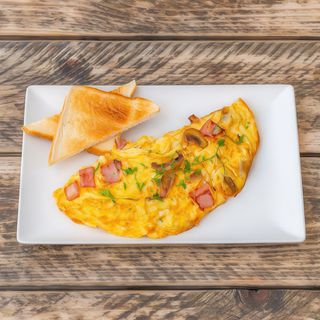 French Omelette Jamon