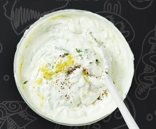 SOS TZATZIKI SOSIERA