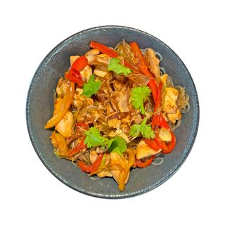 Скляна локшина з куркою