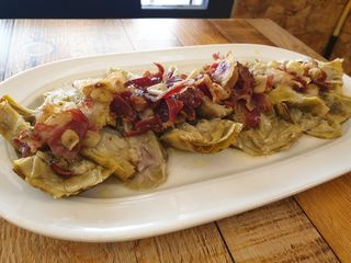 Alcachofas Con Jamón (Ración)