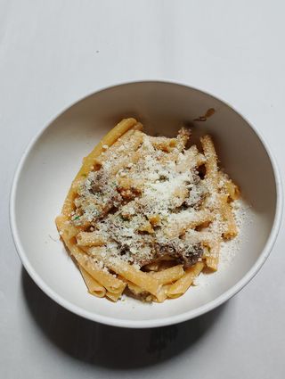 Ziti a la genovese