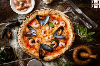 Pizza Fruits De Mer (Sauce tomate)