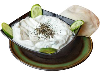 Nr 50- Przystawka Tzatziki Laban w Khyar + Pita