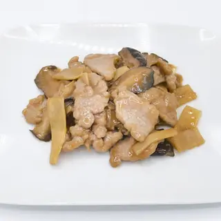 154 Manzo con asparagi