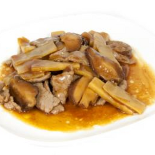 193 Manzo con funghi e bambù