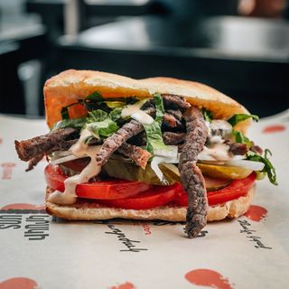 Անգուսի շաուրմա հացով