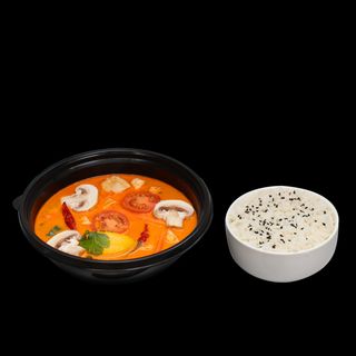 ტომ იამის წვნიანი კრევეტებით