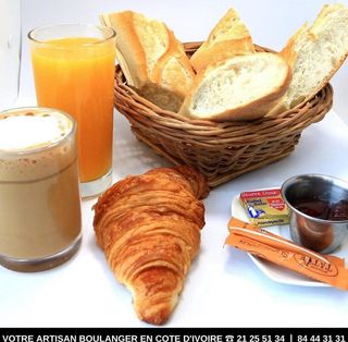 Petit Déjeuner Parisien