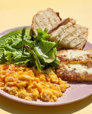 Завтрак Halloumi Breakfast