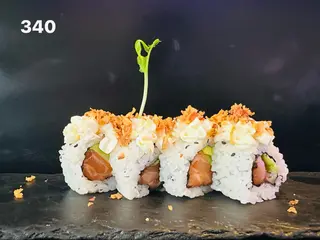 340. Sake Philadelphia onions 4 pezzi