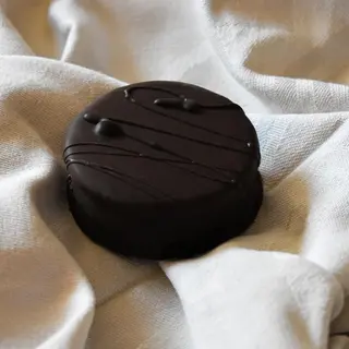 Alfajor de Maizena bañado