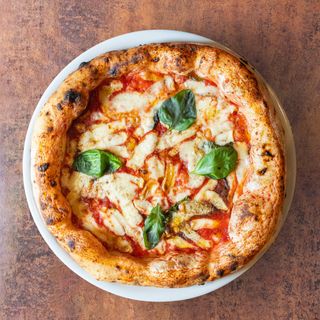 Pizza  Provola E Pepe