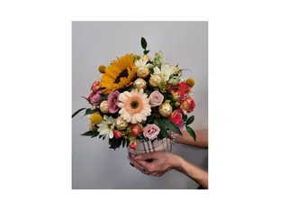 Flowerbox / Box kwiatowy ,,Słodkość”