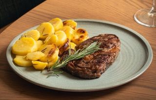 Телешки Рибай стек