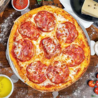 Pizza Diavola Ø50cm + Coca Cola 2l