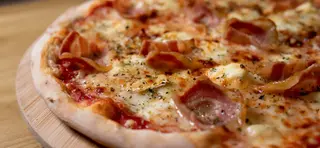 Pizza Cabrita (34 Cm.)