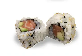 39. California roll con salmone + Lattina Coca-Cola