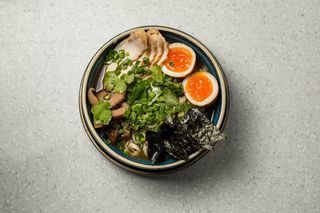 Рамен с курицей (300 г)