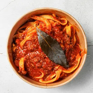 Fettuccine al ragù alla bolognese