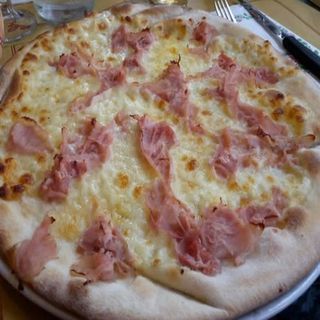 Pizza Prosciutto