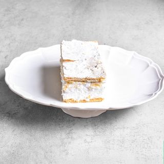 Nuestro Clásico Hojaldre De Merengue