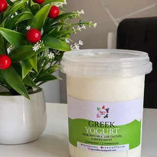 1.2 liters  sweetened greek yogurt 