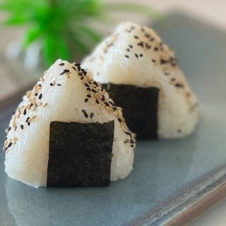Onigiri (por pieza)