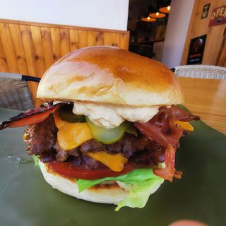 Burger American Woman