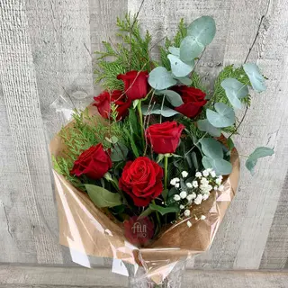 6 Rosas Rojas