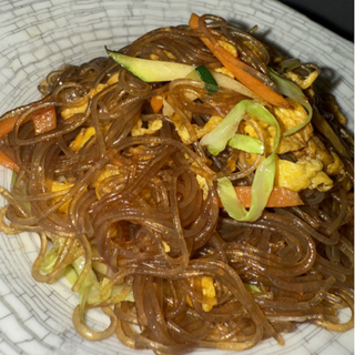 Spaghetti di soia con verdure
