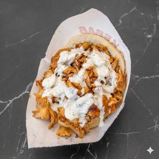 Pita solo carne y salsa (normal)