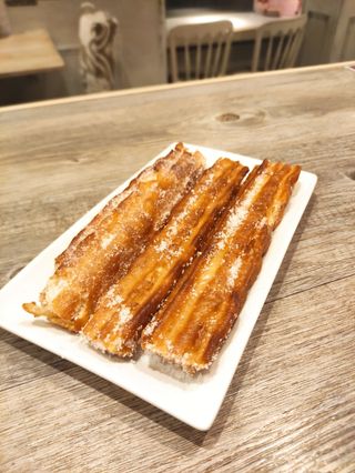 3 Churros