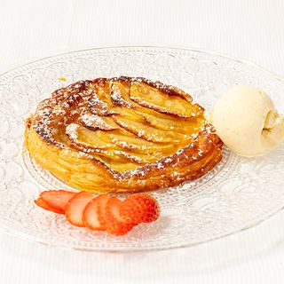 Hojaldre de manzana  hecho al momento