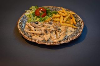 Pileći file u sosu od gljiva