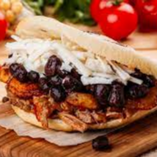 Arepa Pabellón (1 Ud.)