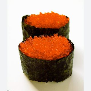 100. Sushi Tobiko (2 Pzs.)