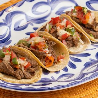 Tacos de Arrachera