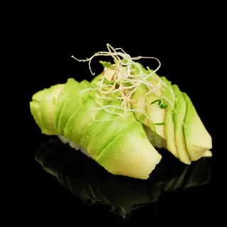 Nigiri aguacate