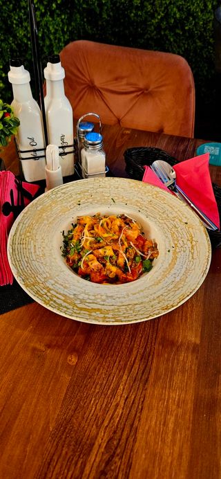 Spaghete amatriciana