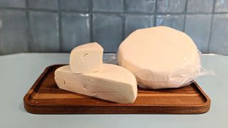 სულგუნი, დმანისური 500გრ