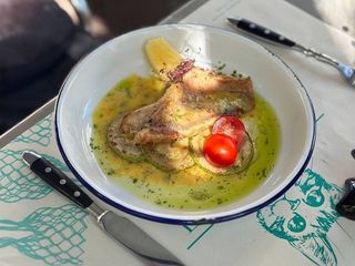 Червоний окунь з цукіні (320g)