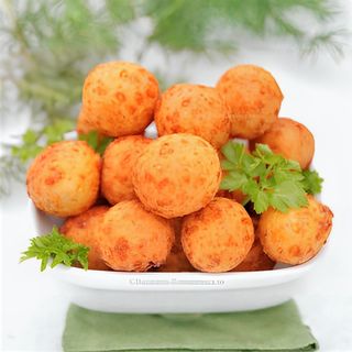 Crochete de cașcaval