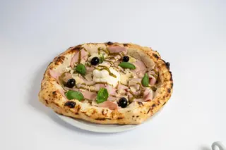 Pizza Mortadella & Pistachio