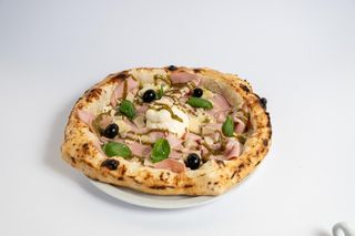 Pizza Mortadella & Pistachio