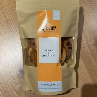 Saco de Bolachas de Laranja e Arandos