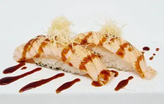 N10.Nighiri sake scottato