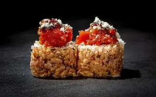 268. Oro tuna roll