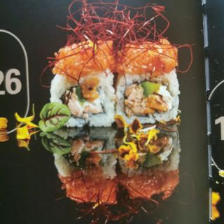 126. Uramaki ASIA ROLL(8 Uds.)