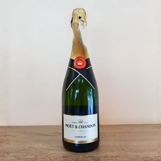 Шампанско Моет Шандон Империал 12.5%  0.75 л